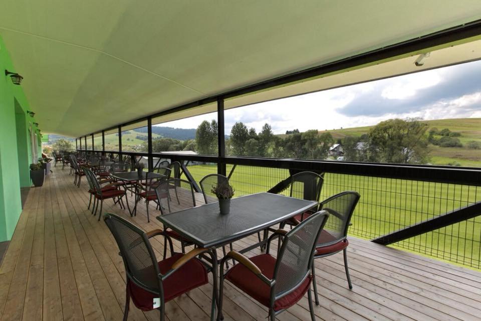 Restauracia Gol Hotel Oravske Vesele Екстериор снимка